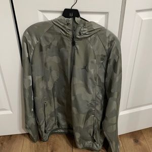 Jordan wind breaker